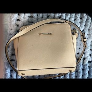 leather cross body bag
